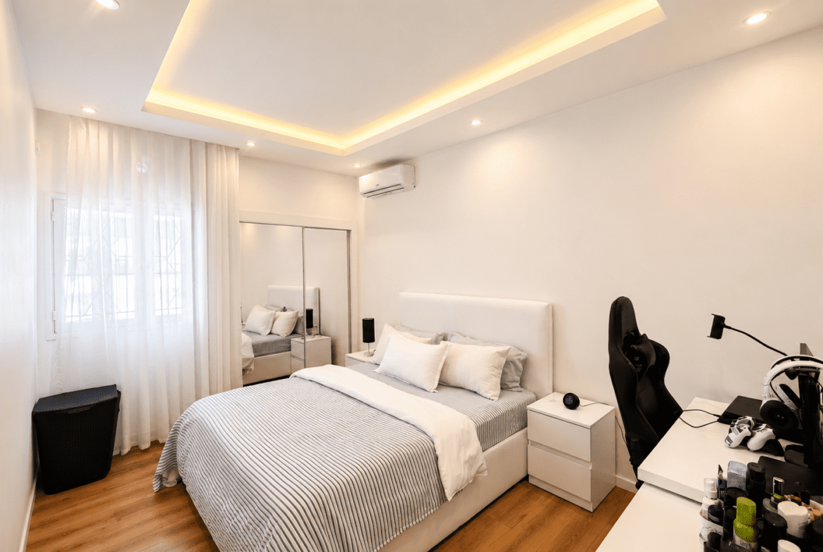 Apartamento T2 disponível para arrendamento no bairro da Polana Cimento B, próximo ao Comando da Força Aérea.