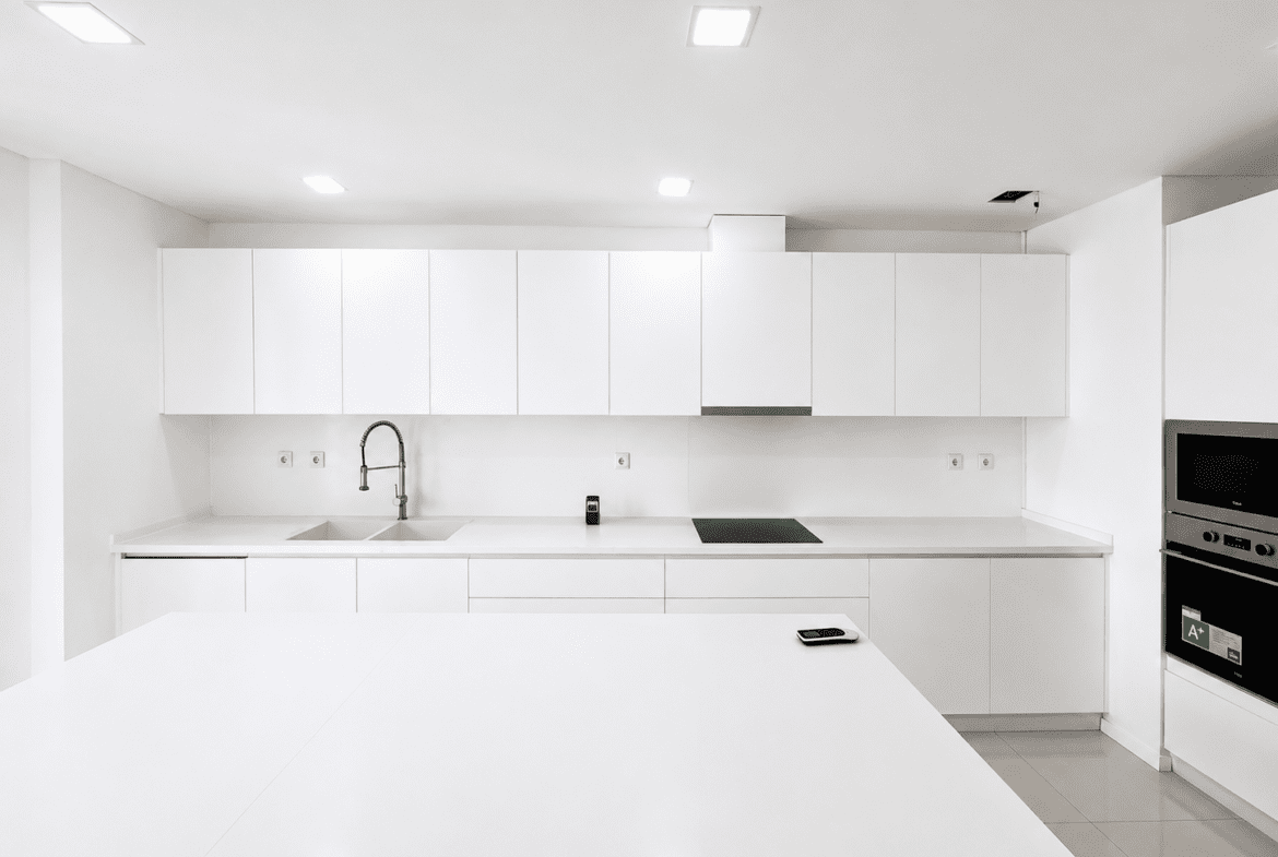 Apartamento TP4 de Luxo no Condomínio Zen – Avenida Marginal