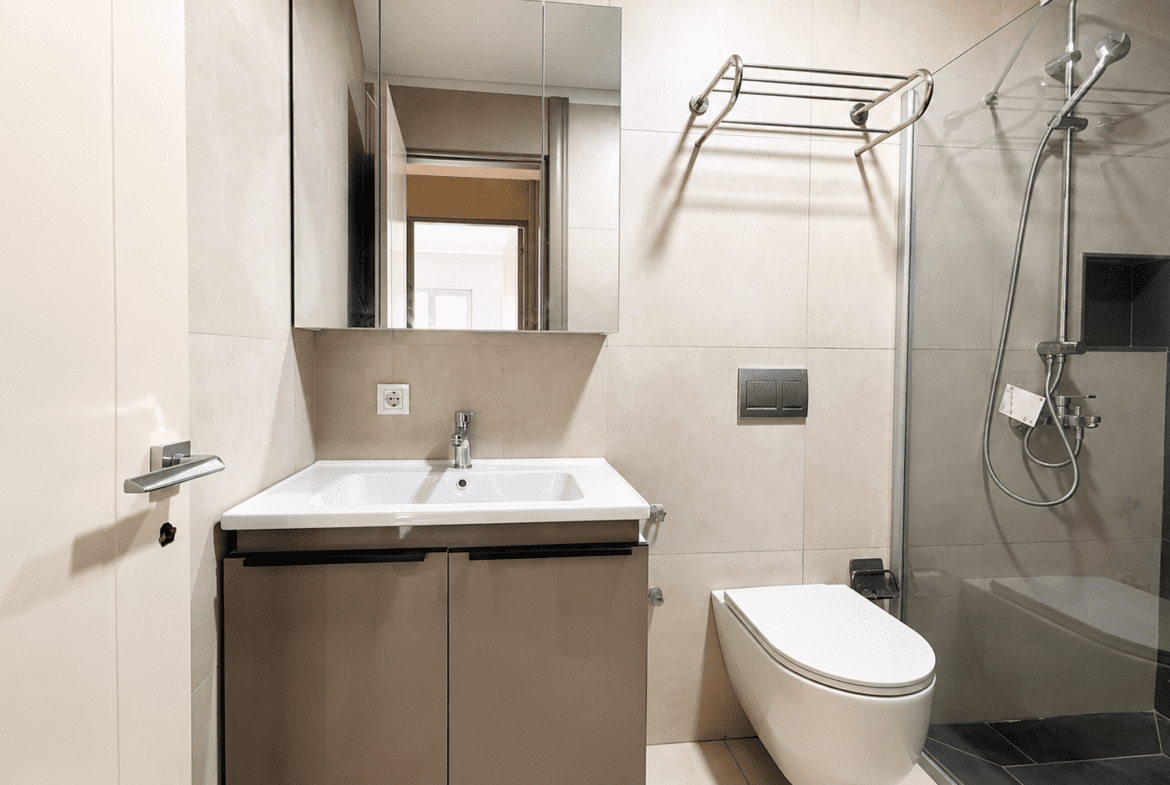 Apartamento T3 Novo com 155 m² | Condomínio com Piscina, Ginásio e Elevador