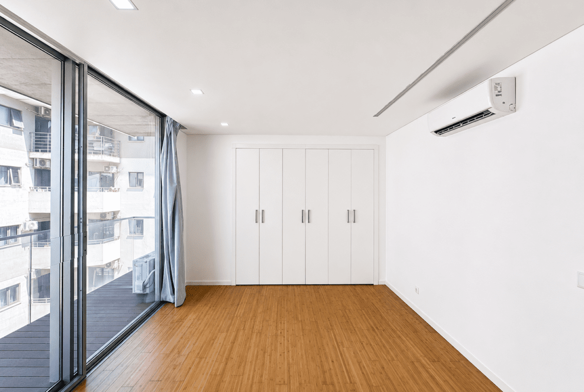 Apartamento TP4 de Luxo no Condomínio Zen – Avenida Marginal