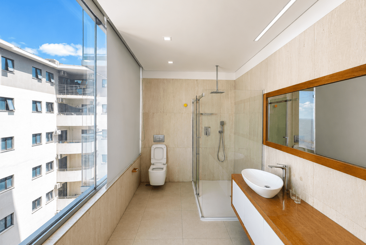 Apartamento TP4 de Luxo no Condomínio Zen – Avenida Marginal
