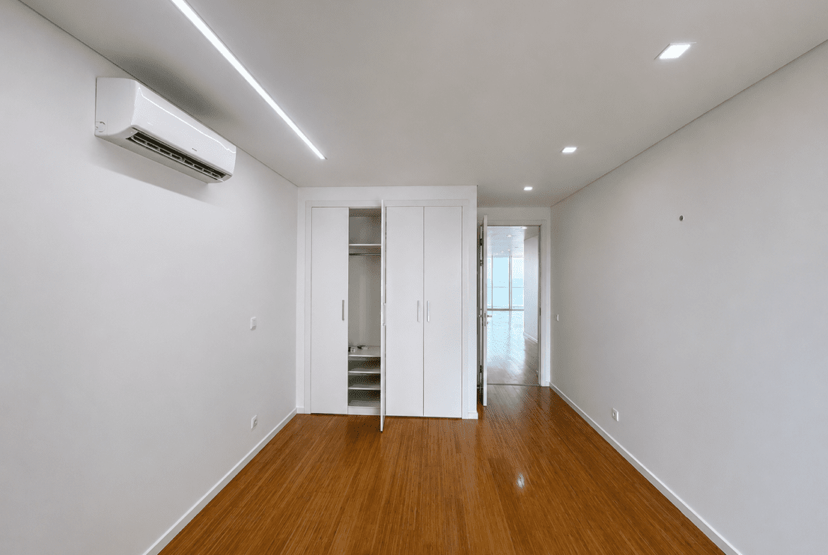 Apartamento TP4 de Luxo no Condomínio Zen – Avenida Marginal