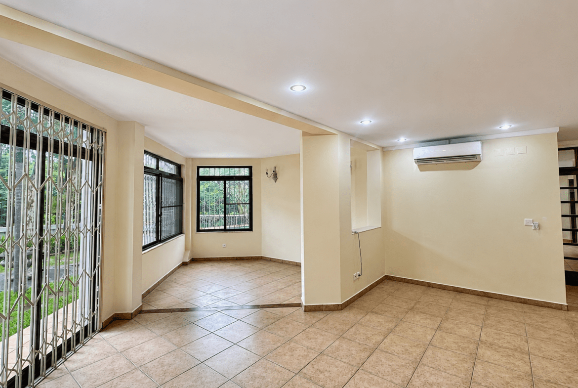 Apartamento TP4 Duplex Exclusivo em Condomínio Privado