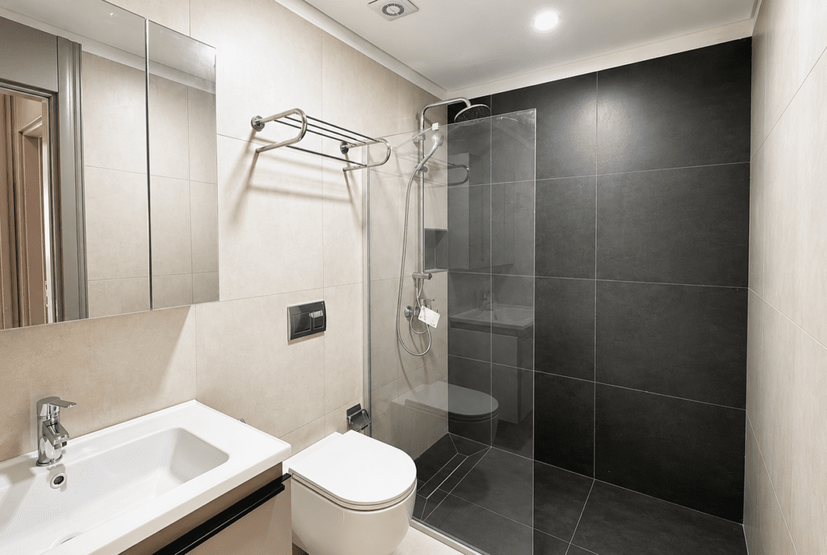 Apartamento T3 Novo com 155 m² | Condomínio com Piscina, Ginásio e Elevador