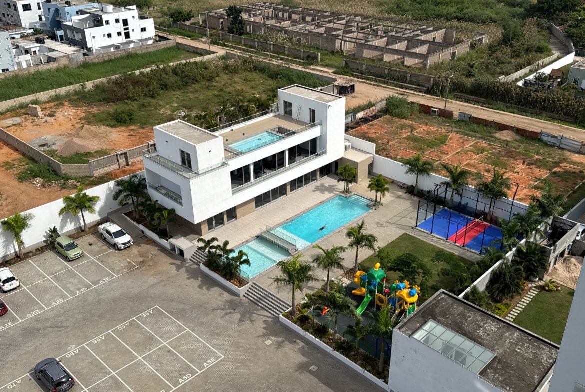 Apartamento T3 de Luxo para Arrendamento no Condomínio New Life, Maputo