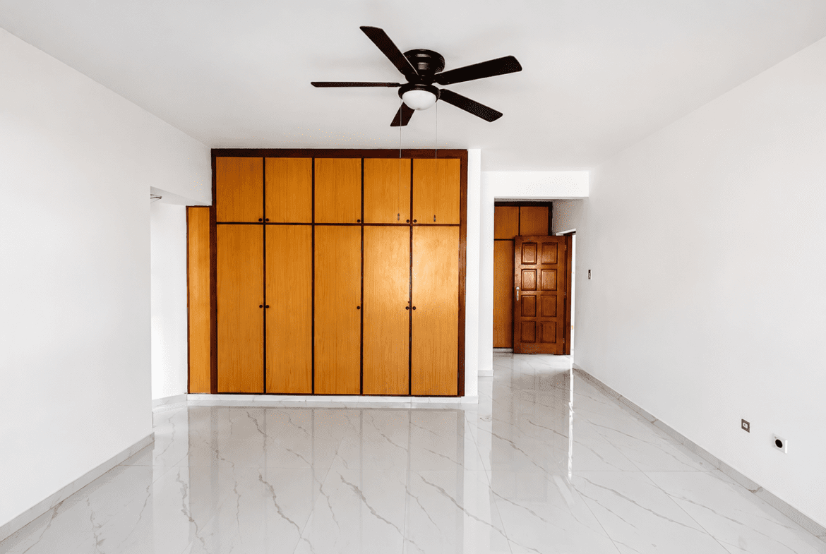 Moradia T4 de Luxo no Condomínio Aisha Garden – Triunfo