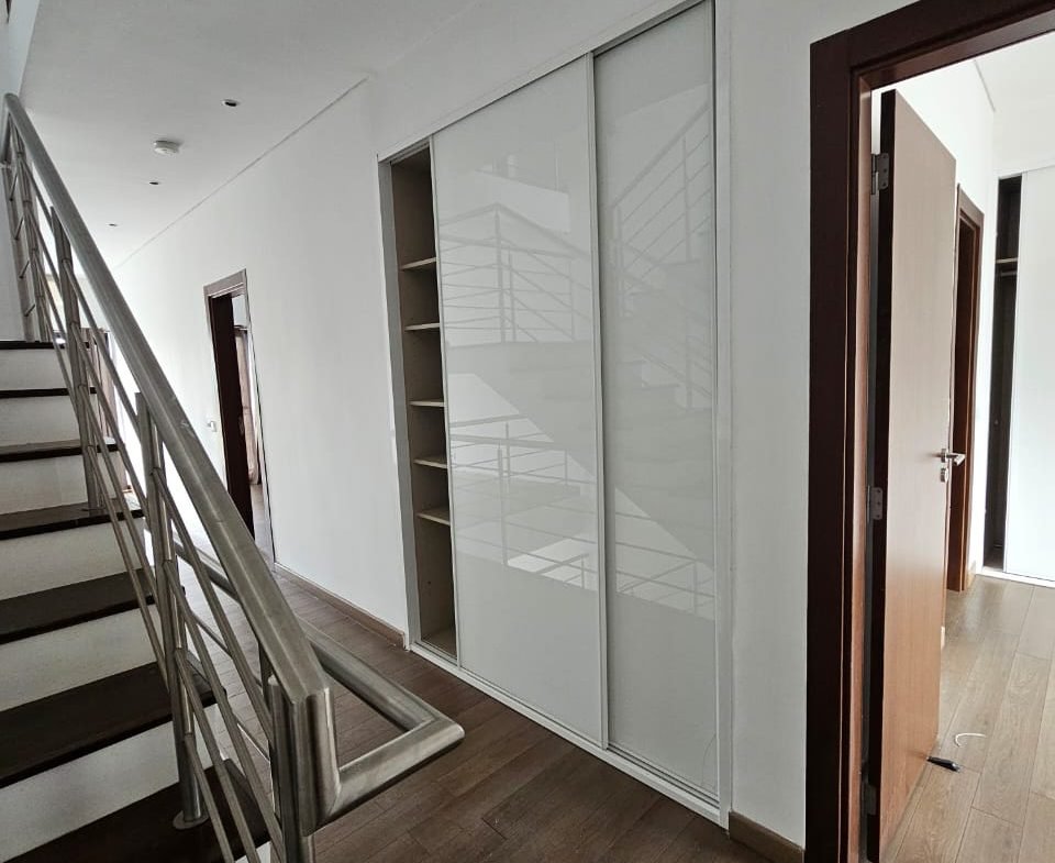 Moradia Super Luxuosa T5 na Sommerschield II
