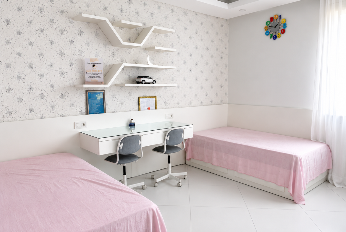 Apartamento T4+1 de Luxo Mobilado com Vista Mar | CERA Residence