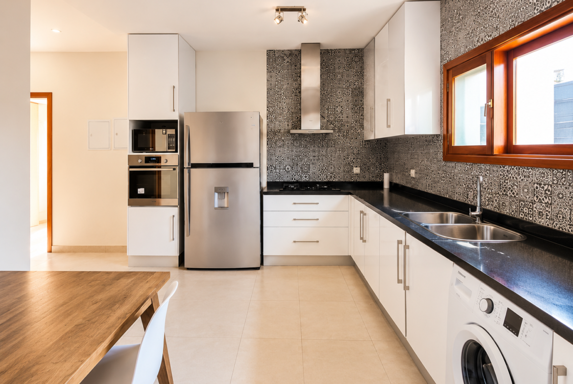 Moradia T3 com Piscina para Arrendamento em Triunfo