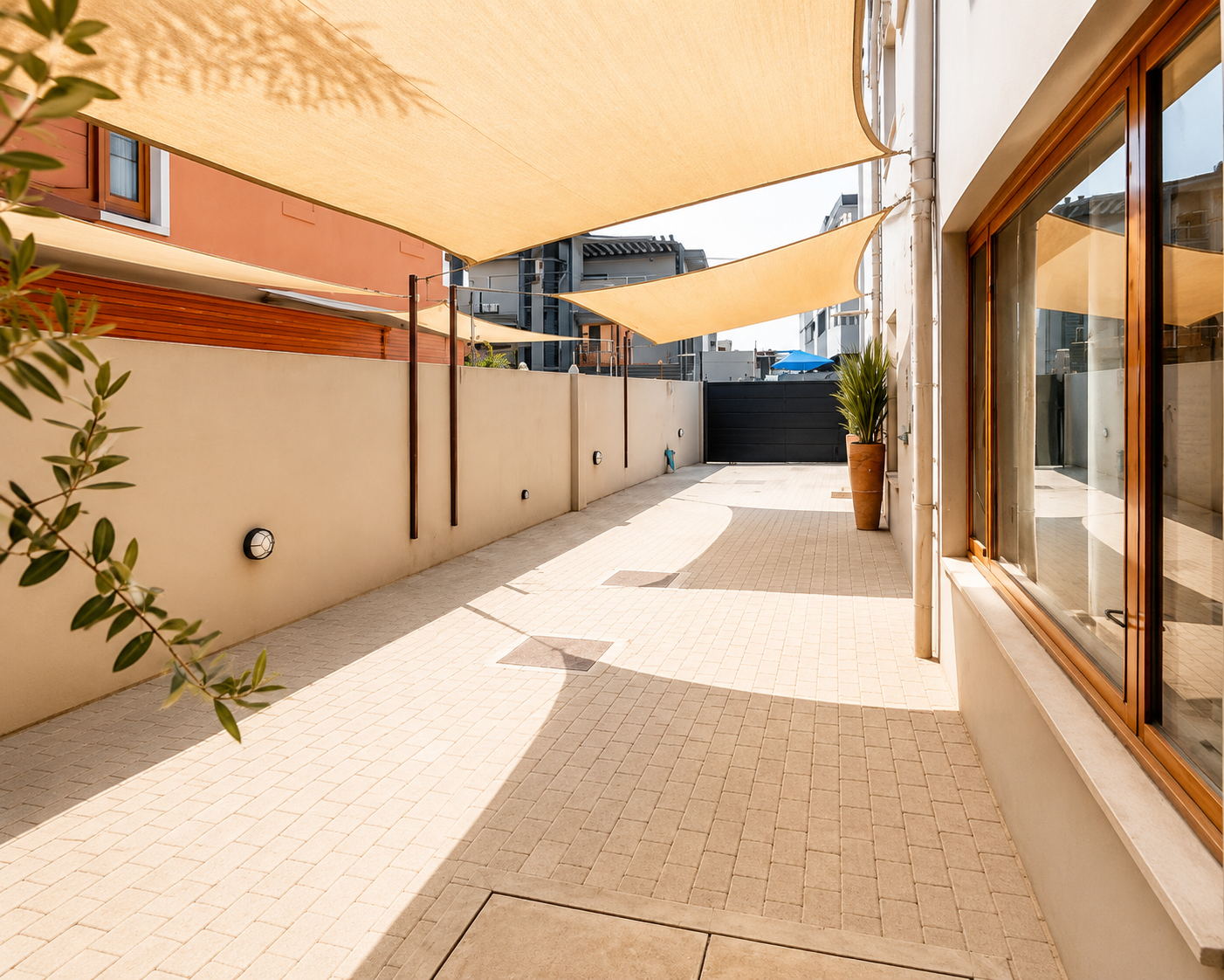 3-Bedroom House with Swimming Pool for Rent in Triunfo