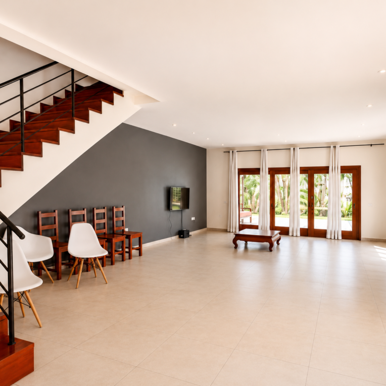 Moradia T3 com Piscina para Arrendamento em Triunfo