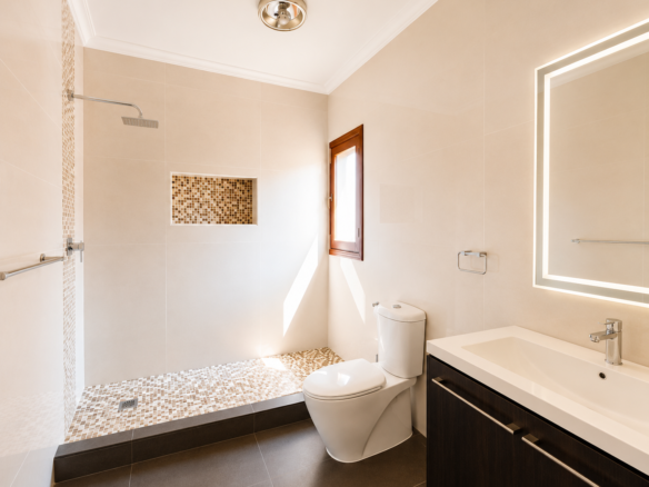 Moradia T3 com Piscina para Arrendamento em Triunfo