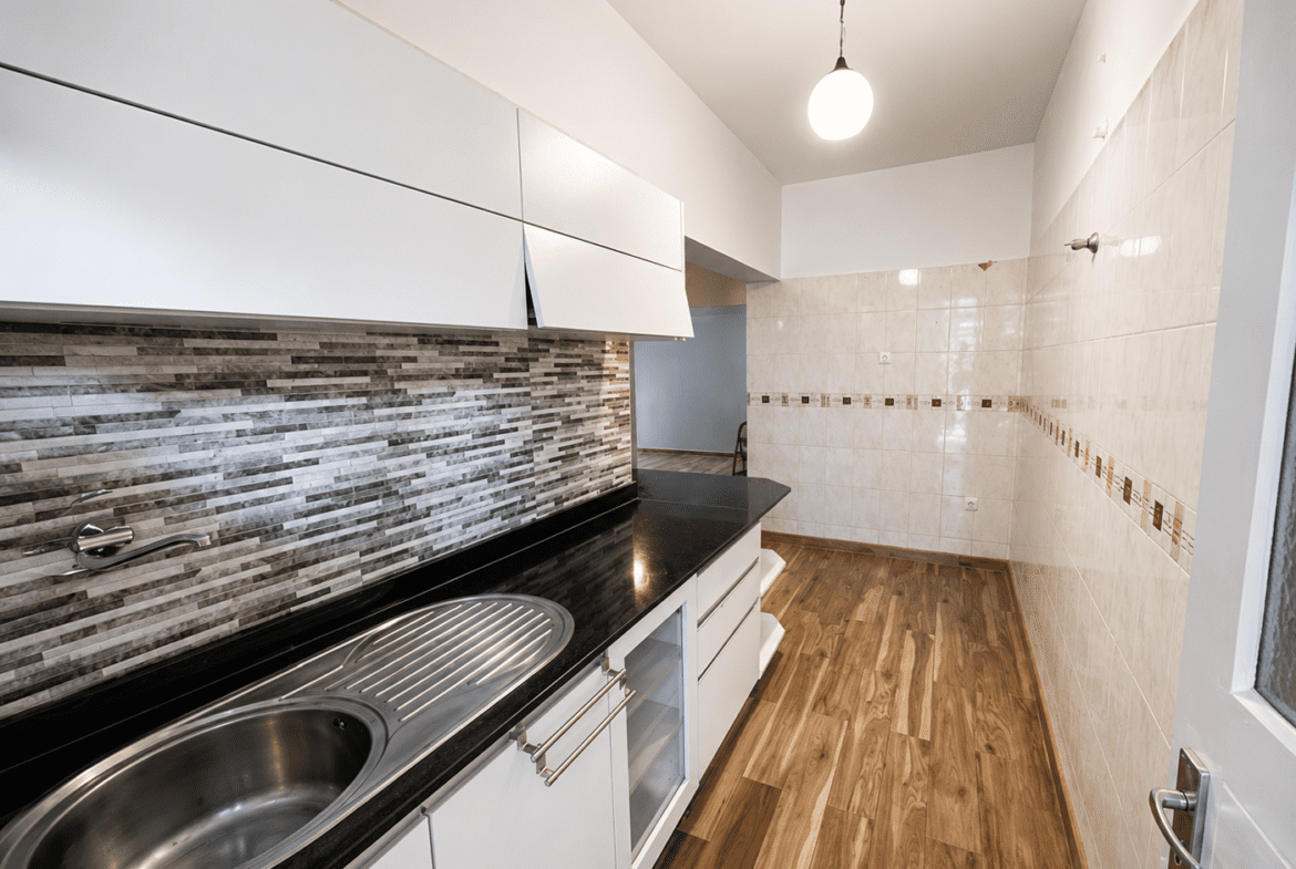 Apartamento T3 com Vista Mar para Arrendamento na Julius Nyerere