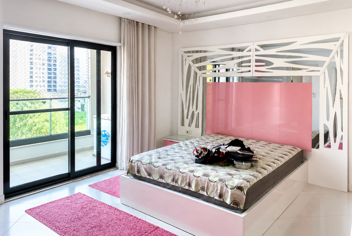 Apartamento T4+1 de Luxo Mobilado com Vista Mar | CERA Residence