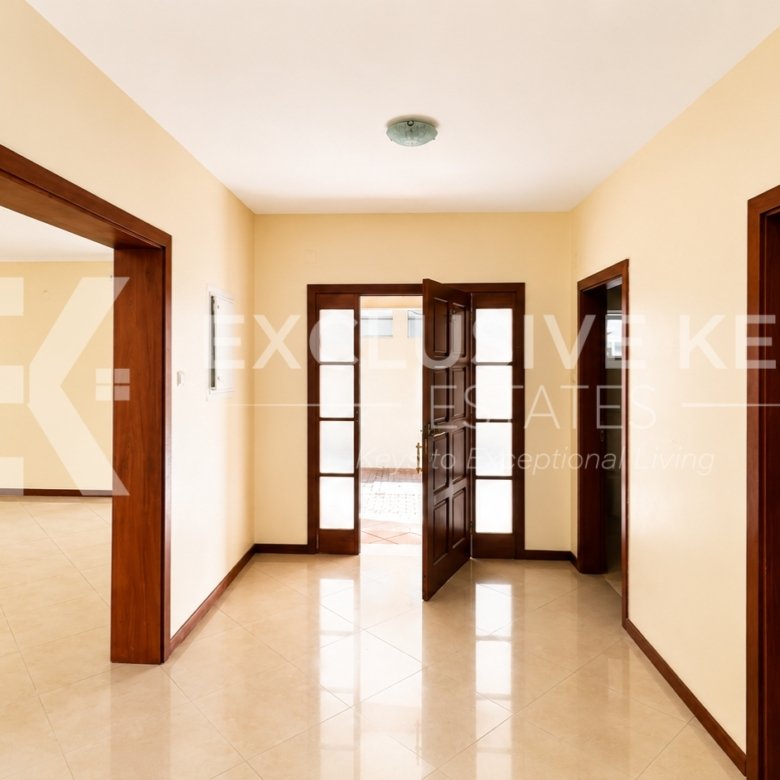 Moradia T4 à Venda | Condomínio Aisha Garden | Maputo Preço: 24.000.000 MZN