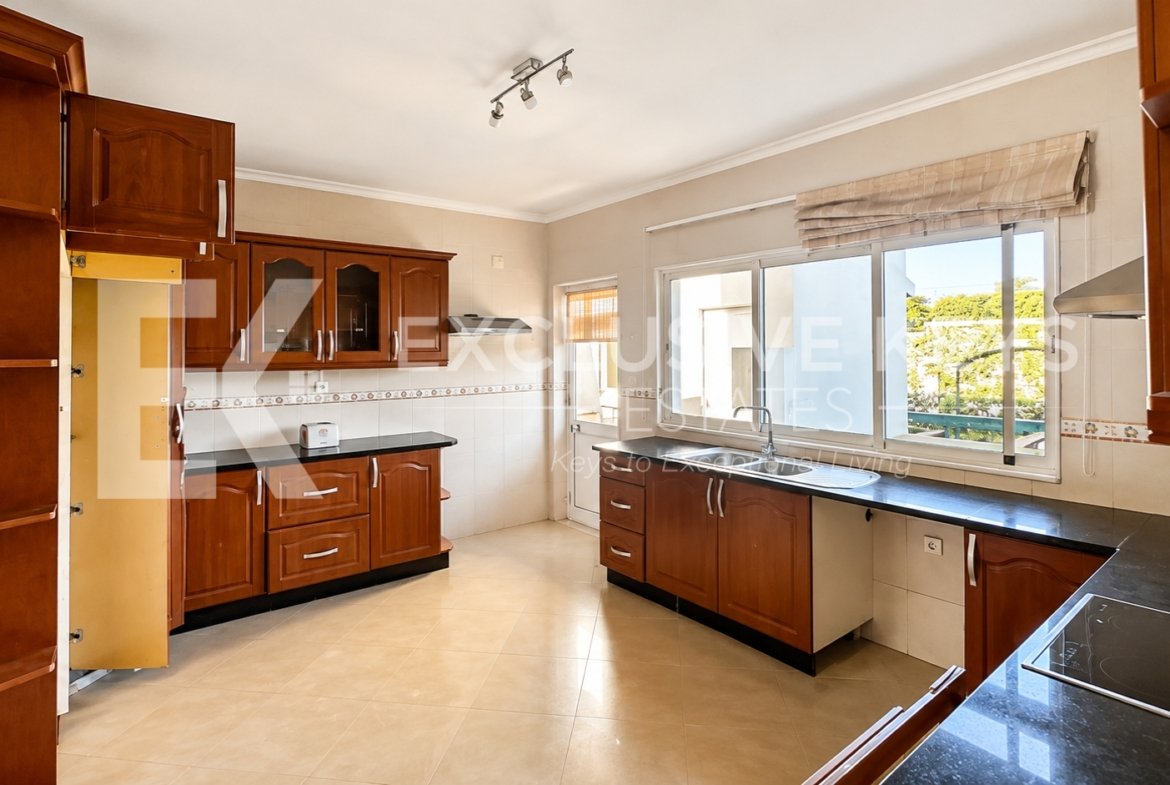 Moradia T4 à Venda | Condomínio Aisha Garden | Maputo Preço: 24.000.000 MZN