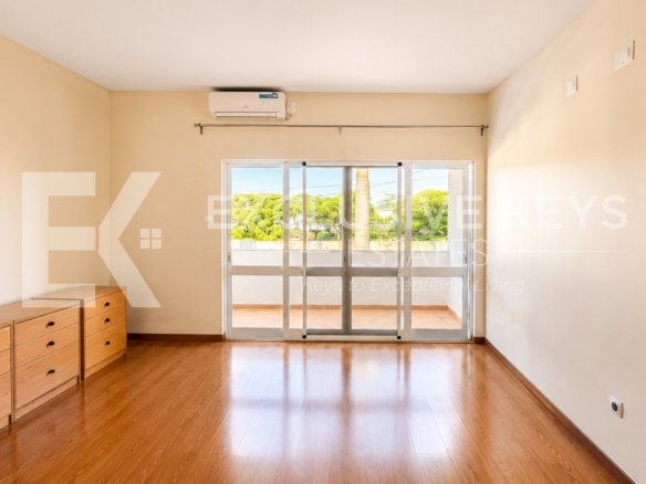 Moradia T4 à Venda | Condomínio Aisha Garden | Maputo Preço: 24.000.000 MZN