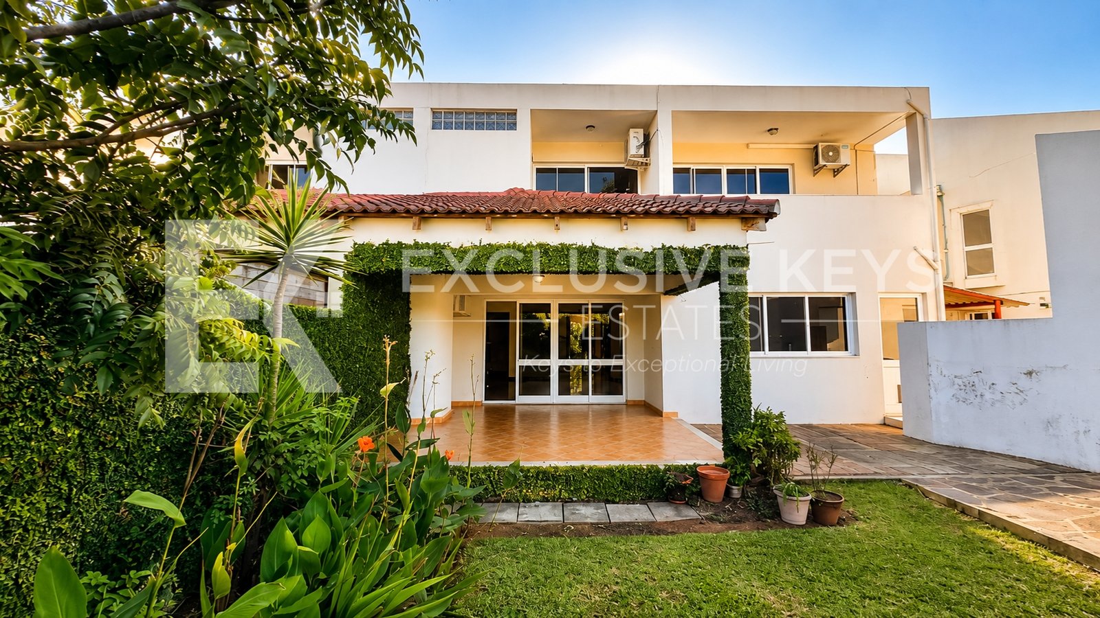 4-Bedroom House for Sale | Aisha Garden Condominium | MaputoPrice: MZN 24,000,000