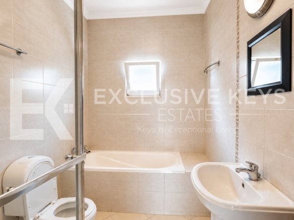 Moradia T4 à Venda | Condomínio Aisha Garden | Maputo Preço: 24.000.000 MZN