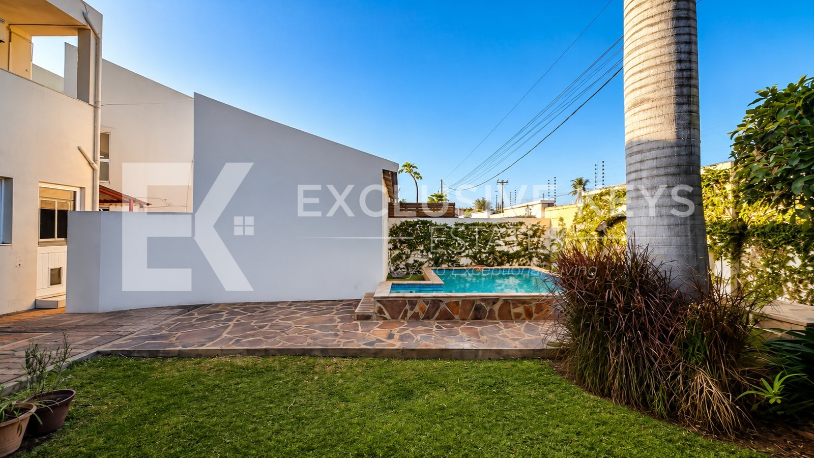 4-Bedroom House for Sale | Aisha Garden Condominium | MaputoPrice: MZN 24,000,000