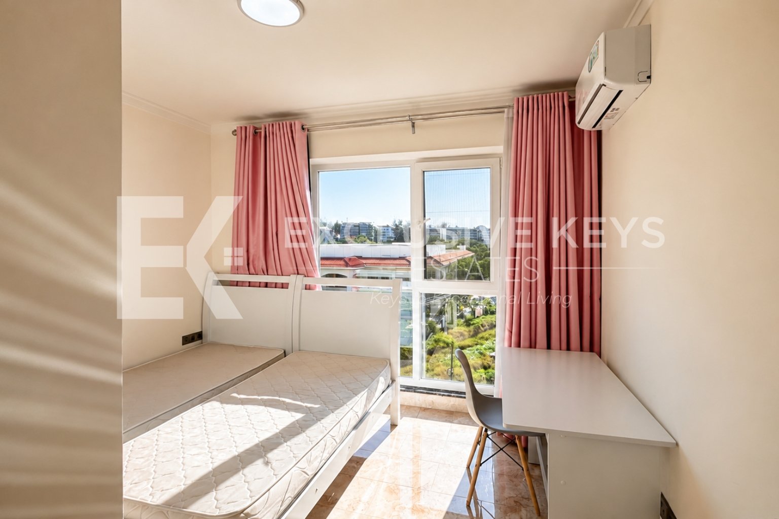APARTAMENTO T2 PARA ARRENDAMENTO | CONDOMÍNIO PARKMOZA | AVENIDA MARGINAL