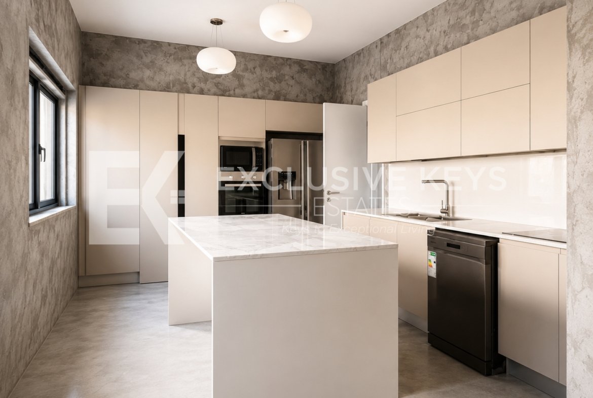 ARRENDA-SE | APARTAMENTO T3 DE LUXO COM 260 m² E VISTA MAR NO CONDOMÍNIO POLANA SHOPPING | POLANA, MAPUTO