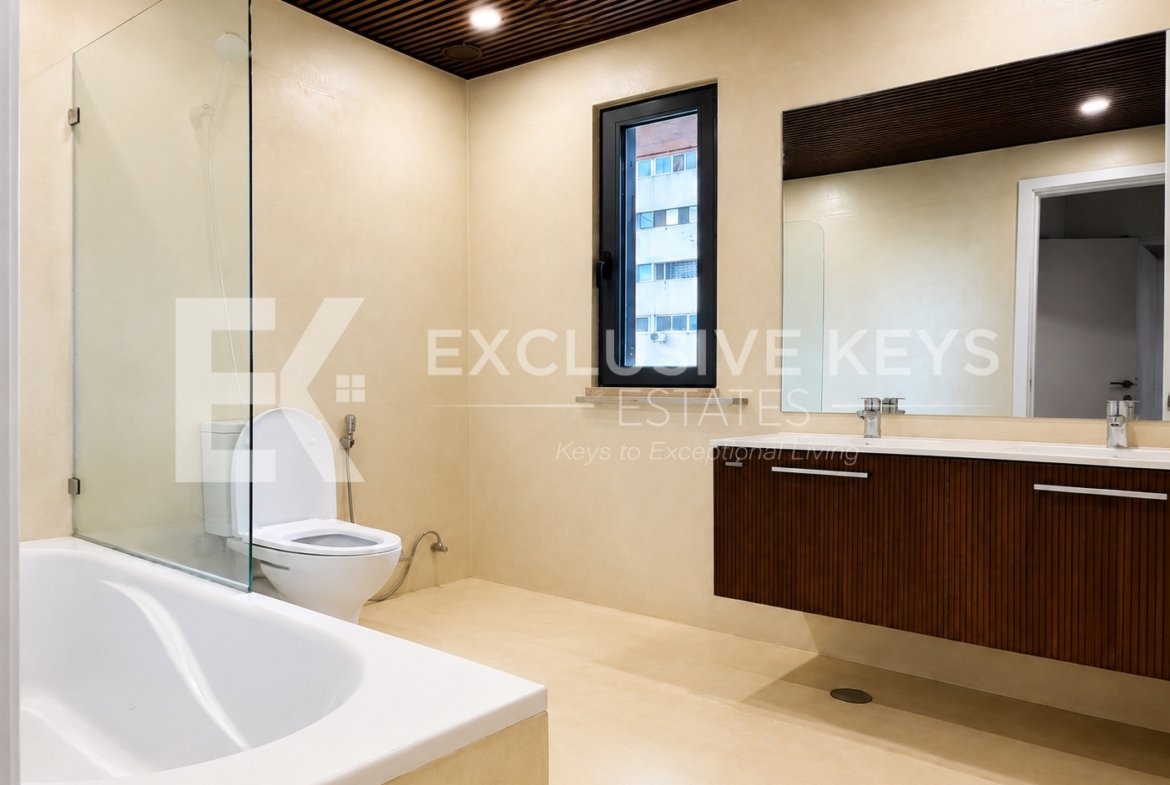 ARRENDA-SE | APARTAMENTO T3 DE LUXO COM 260 m² E VISTA MAR NO CONDOMÍNIO POLANA SHOPPING | POLANA, MAPUTO