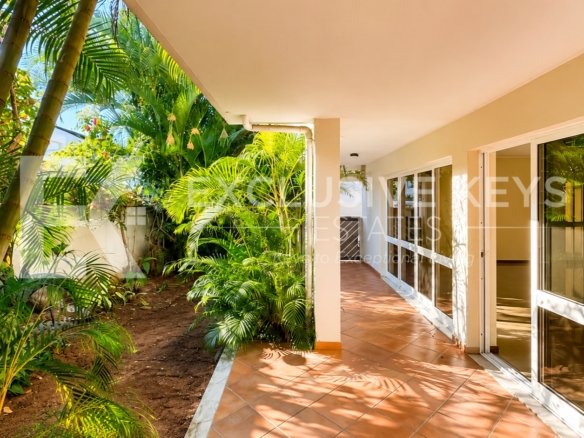 Moradia T4 à Venda | Condomínio Aisha Garden | Maputo Preço: 24.000.000 MZN