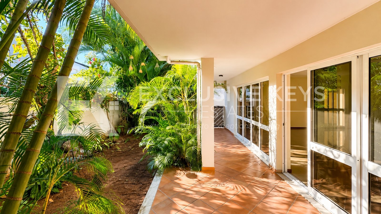 4-Bedroom House for Sale | Aisha Garden Condominium | MaputoPrice: MZN 24,000,000