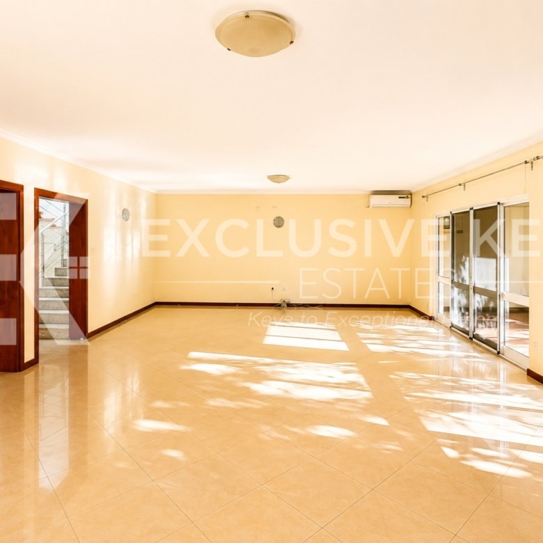 Moradia T4 à Venda | Condomínio Aisha Garden | Maputo Preço: 24.000.000 MZN