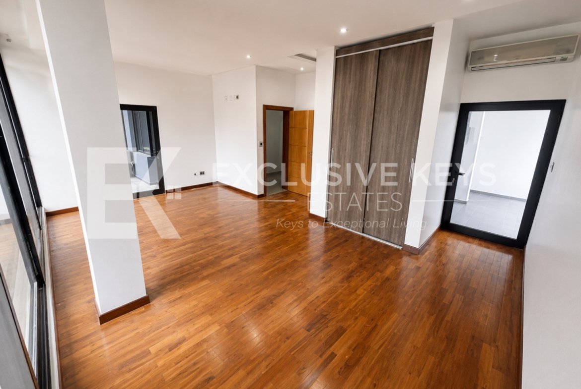 Moradia T6+1 de Luxo à Venda | Triunfo NovoPreço: 38.000.000 MZN