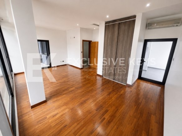 Moradia T6+1 de Luxo à Venda | Triunfo NovoPreço: 38.000.000 MZN