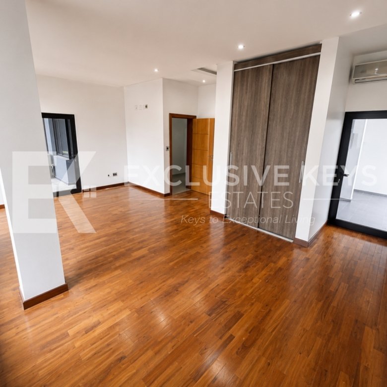 Moradia T6+1 de Luxo à Venda | Triunfo NovoPreço: 38.000.000 MZN