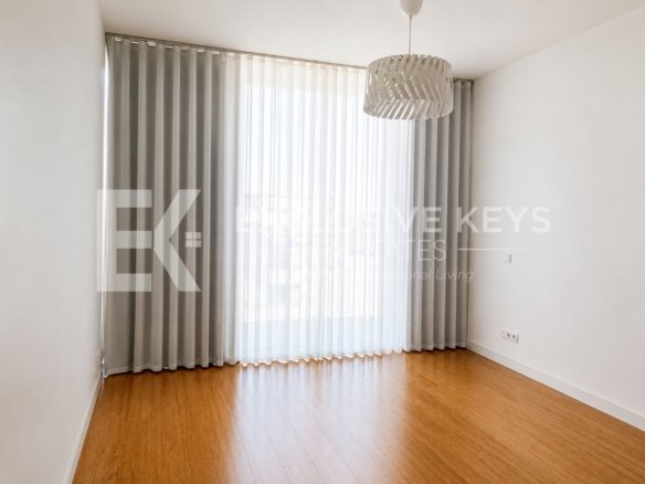 Apartamento T3 Mobilado para Arrendamento | Condomínio Platinum | Polana, Maputo