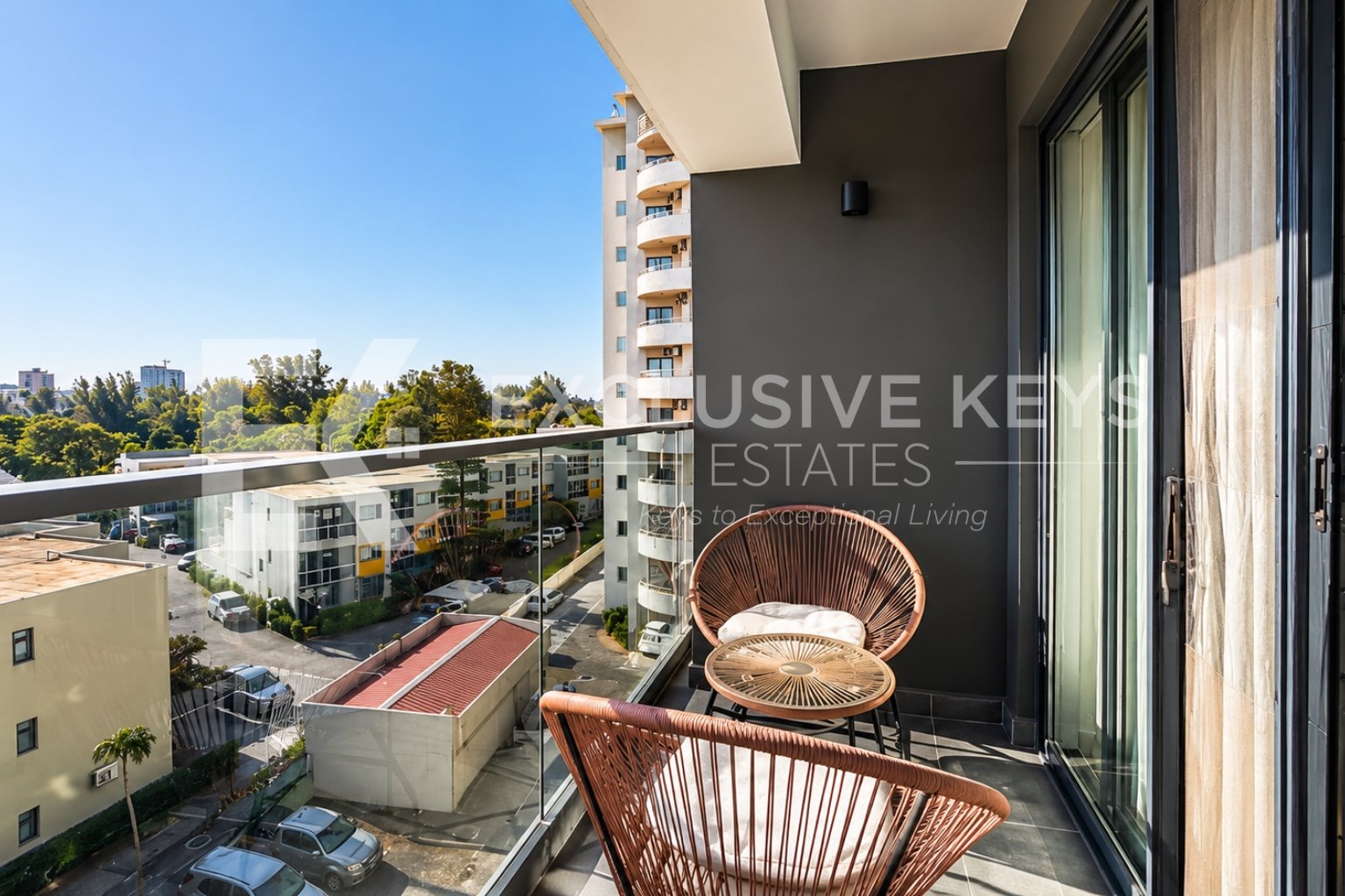 APARTAMENTO T2 PARA ARRENDAMENTO | CONDOMÍNIO PARKMOZA | AVENIDA MARGINAL