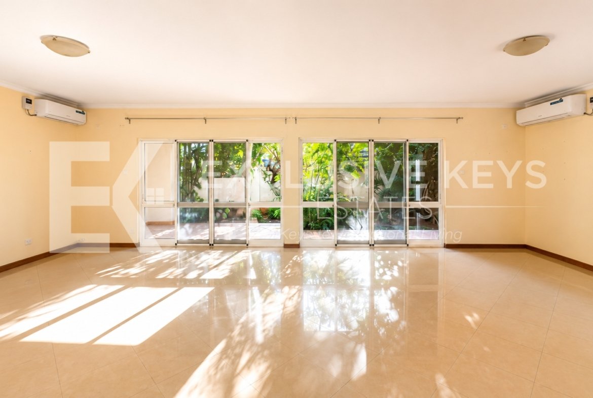 Moradia T4 à Venda | Condomínio Aisha Garden | Maputo Preço: 24.000.000 MZN