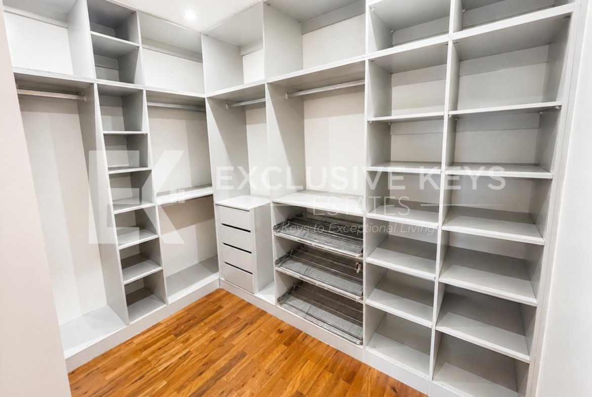 Moradia T6+1 de Luxo à Venda | Triunfo NovoPreço: 38.000.000 MZN