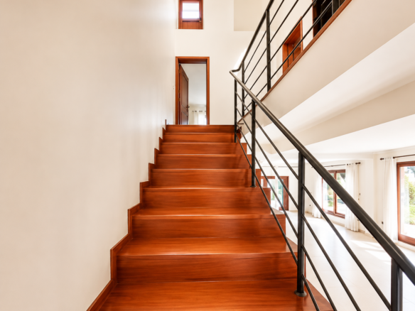 Moradia T3 com Piscina para Arrendamento em Triunfo