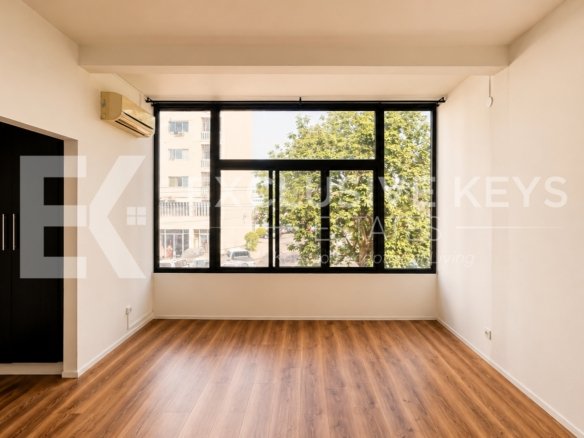 Moradia T4 Moderna para Arrendamento em Sommershield, Maputo