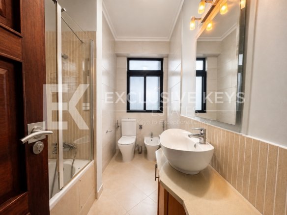 Apartamento T3 para Arrendamento na Avenida Agostinho Neto | 2 Suítes | Polana, Maputo