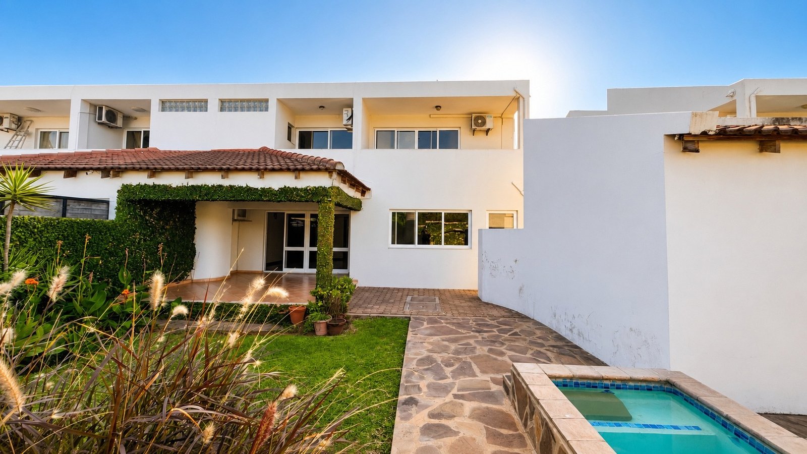 4-Bedroom House for Sale | Aisha Garden Condominium | MaputoPrice: MZN 24,000,000