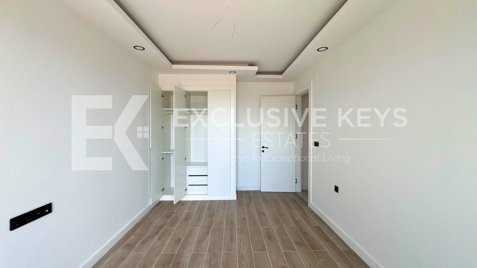 Apartamento T4 à Venda | Condomínio Aura Preço Super Promocional: USD 400.000 (Não Negociável)