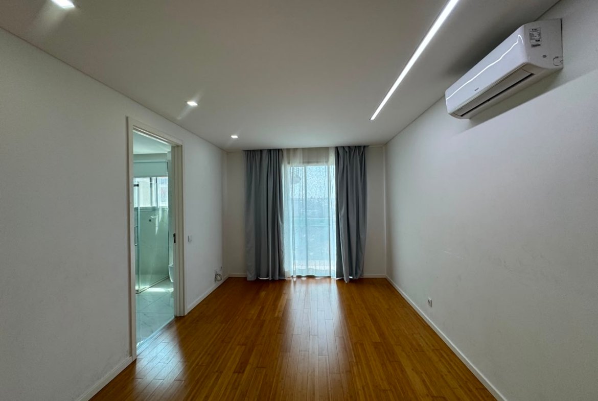 Zen Residence | Apartamento T4 de Luxo para Arrendamento na Avenida Marginal