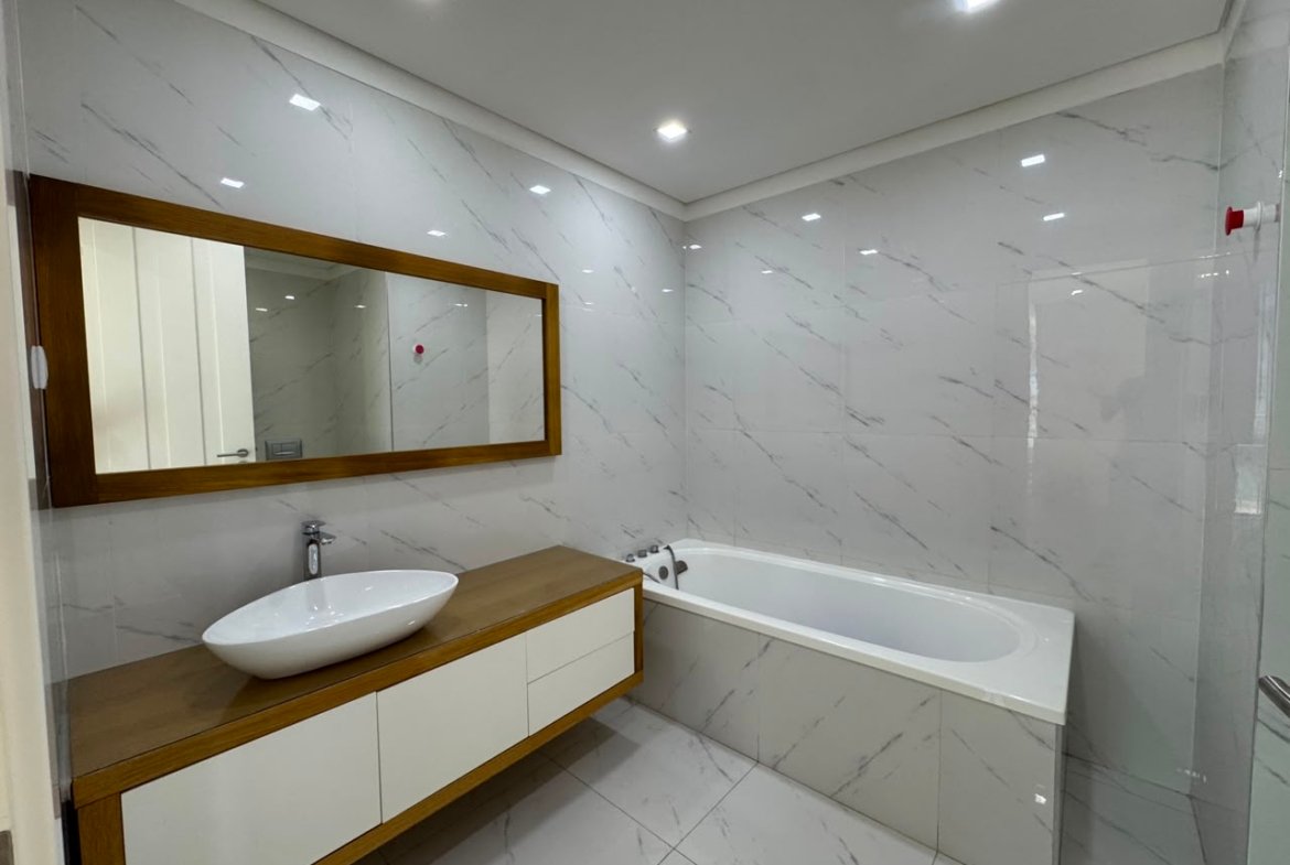 Zen Residence | Apartamento T4 de Luxo para Arrendamento na Avenida Marginal