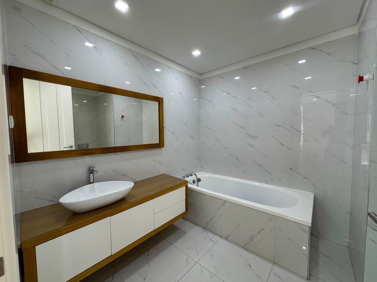 13 Zen Residence | Apartamento T4 de Luxo para Arrendamento na Avenida Marginal