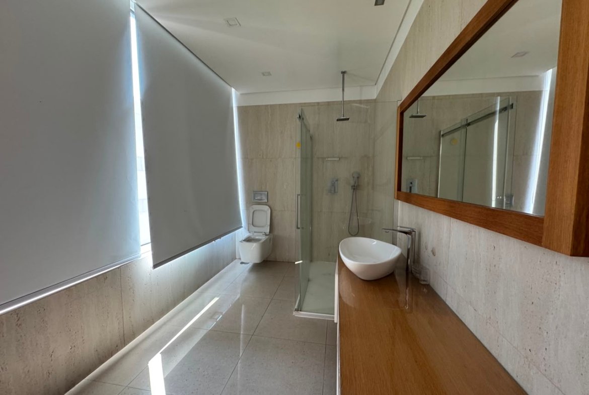 Zen Residence | Apartamento T4 de Luxo para Arrendamento na Avenida Marginal