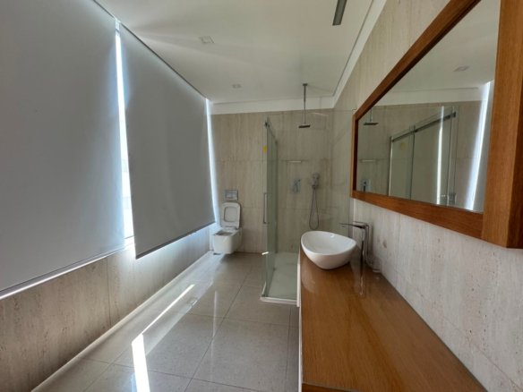 Zen Residence | Apartamento T4 de Luxo para Arrendamento na Avenida Marginal