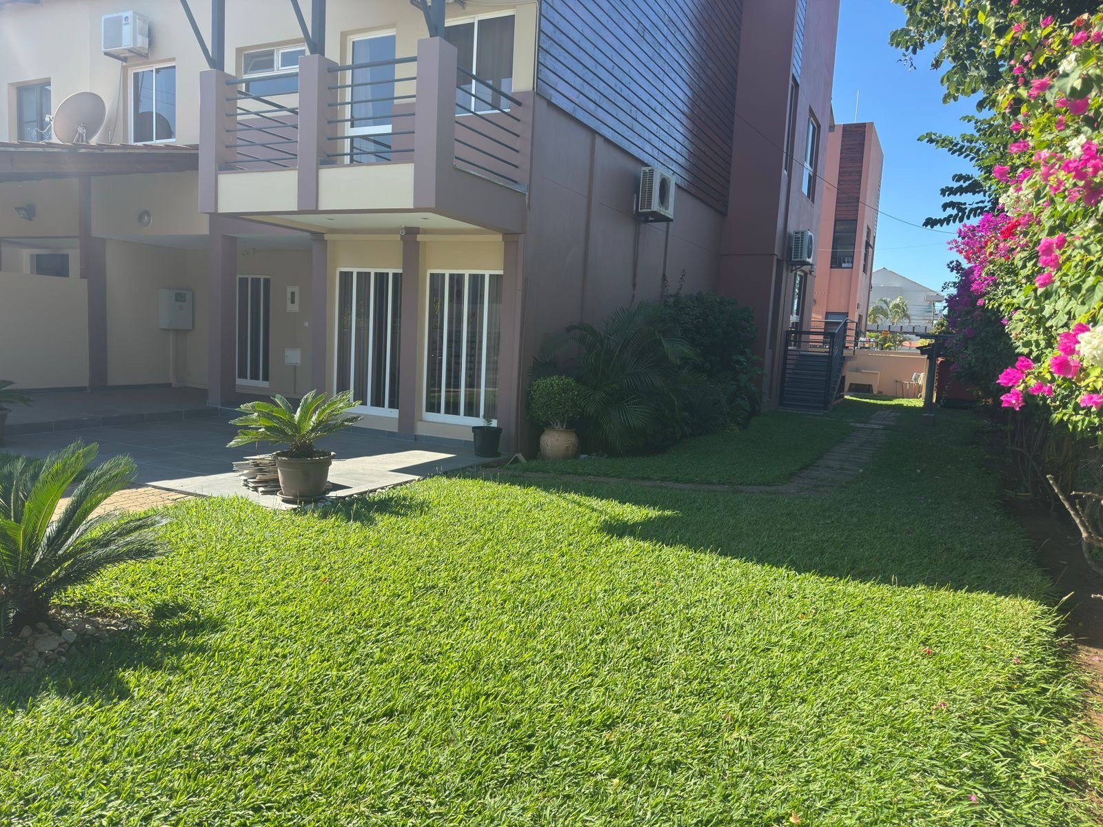 🏡 MORADIA T3 TOTALMENTE MOBILADA PARA ARRENDAMENTO