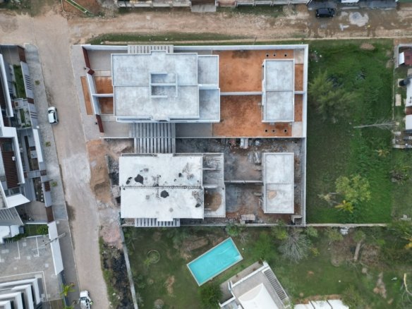 🏡 VENDE-SE MORADIA GEMINADA TP4 EM TOSCO – TRIUNFO NOVO