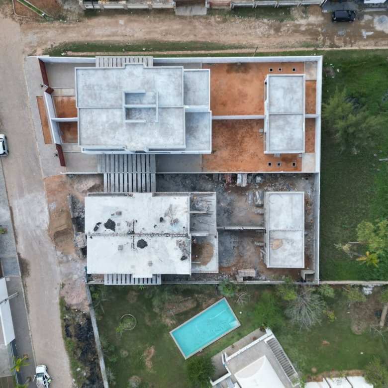 🏡 VENDE-SE MORADIA GEMINADA TP4 EM TOSCO – TRIUNFO NOVO